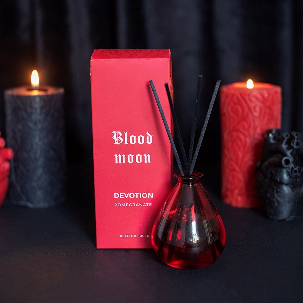 Something Different - Blood Moon Pomegranate Reed Diffuser Oil diffuser/Aroma diffuser - Red